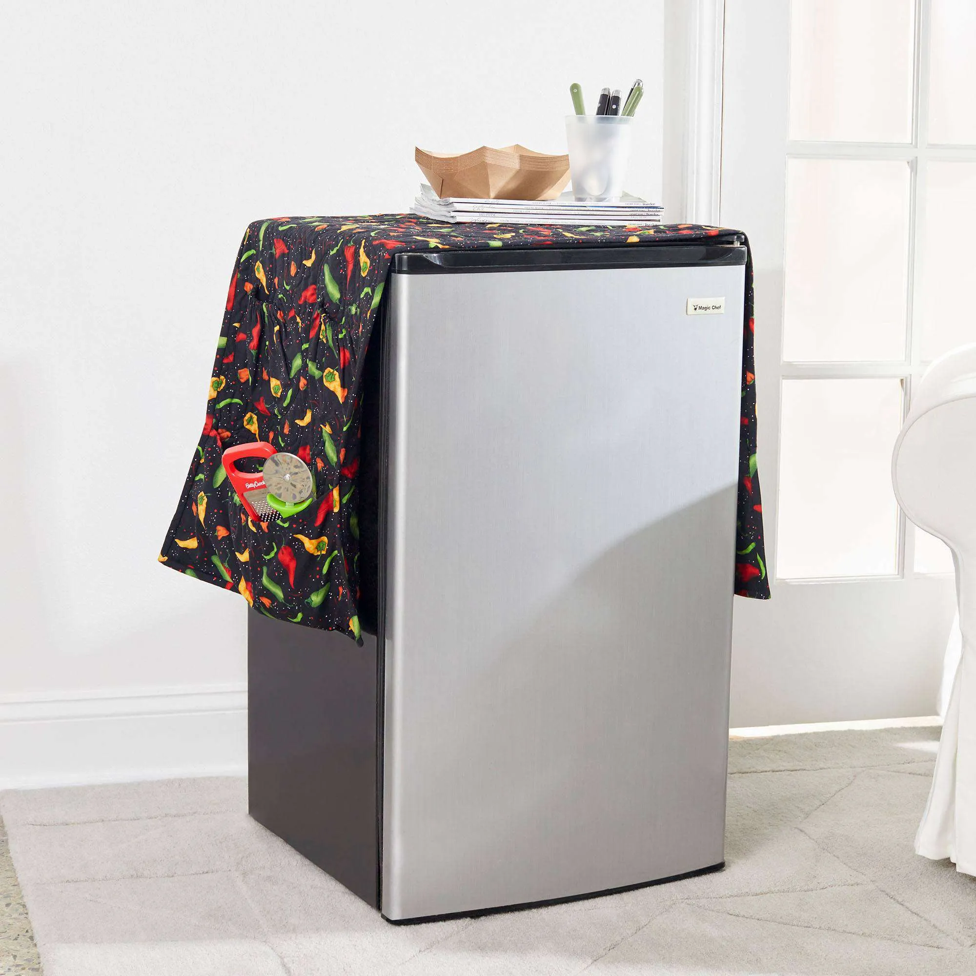 Coats & Clark Sewing Dorm Refrigerator Cover And Organizer