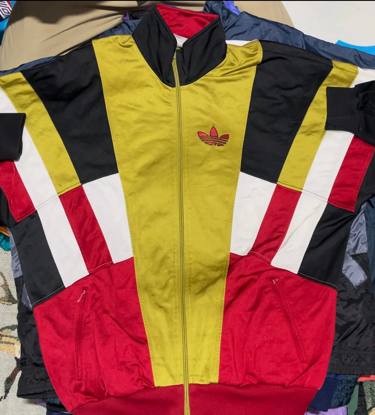 Crazy brand jackets 80s 90s american only brand