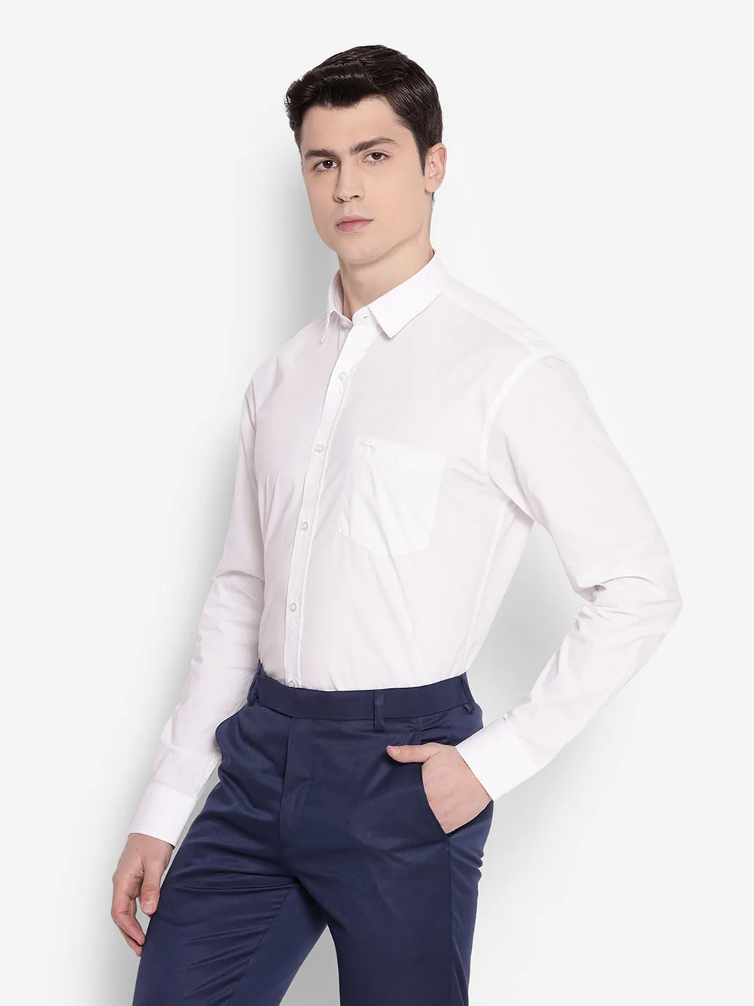 JUMP USA Men White Solid PolyCotton Formal Shirts