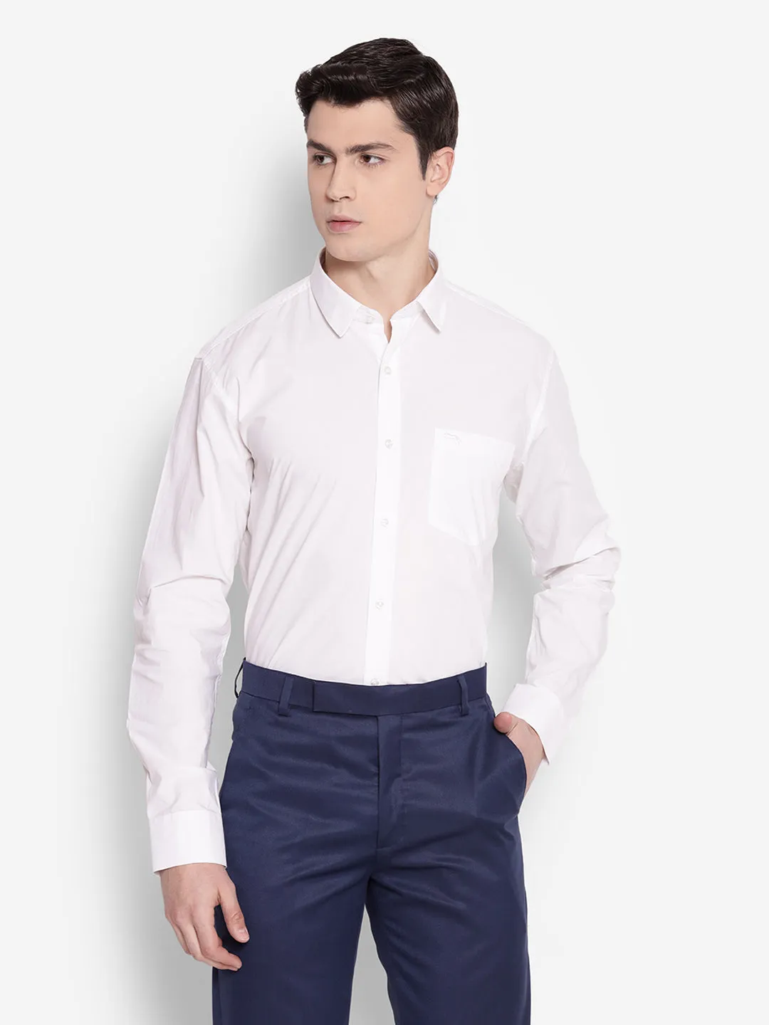 JUMP USA Men White Solid PolyCotton Formal Shirts