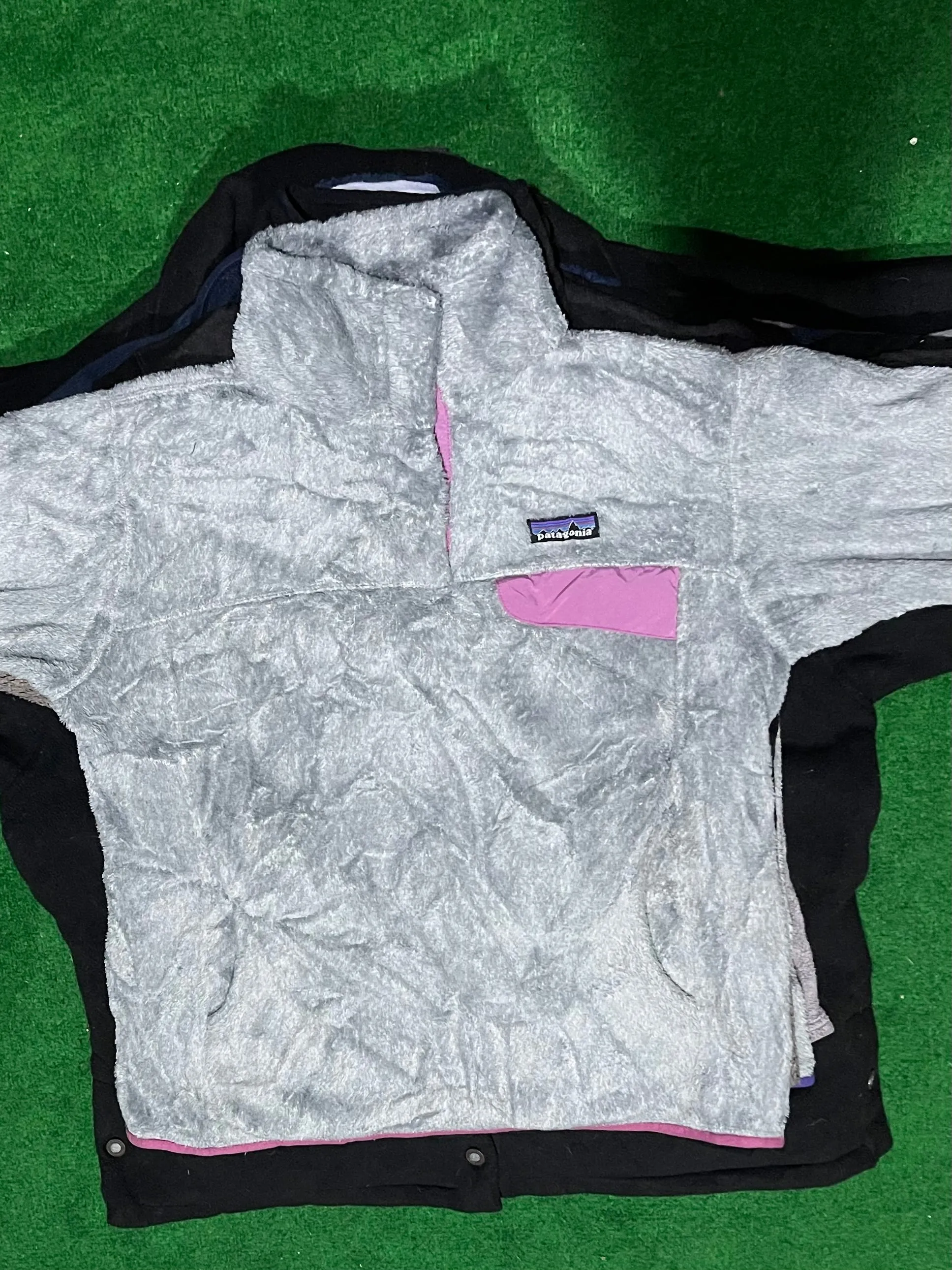 Patagonia Fleece Jackets 16 Pieces