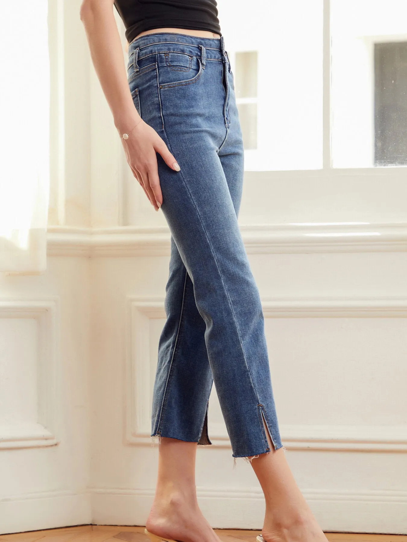 Split Front  Skinny Cropped Jeans