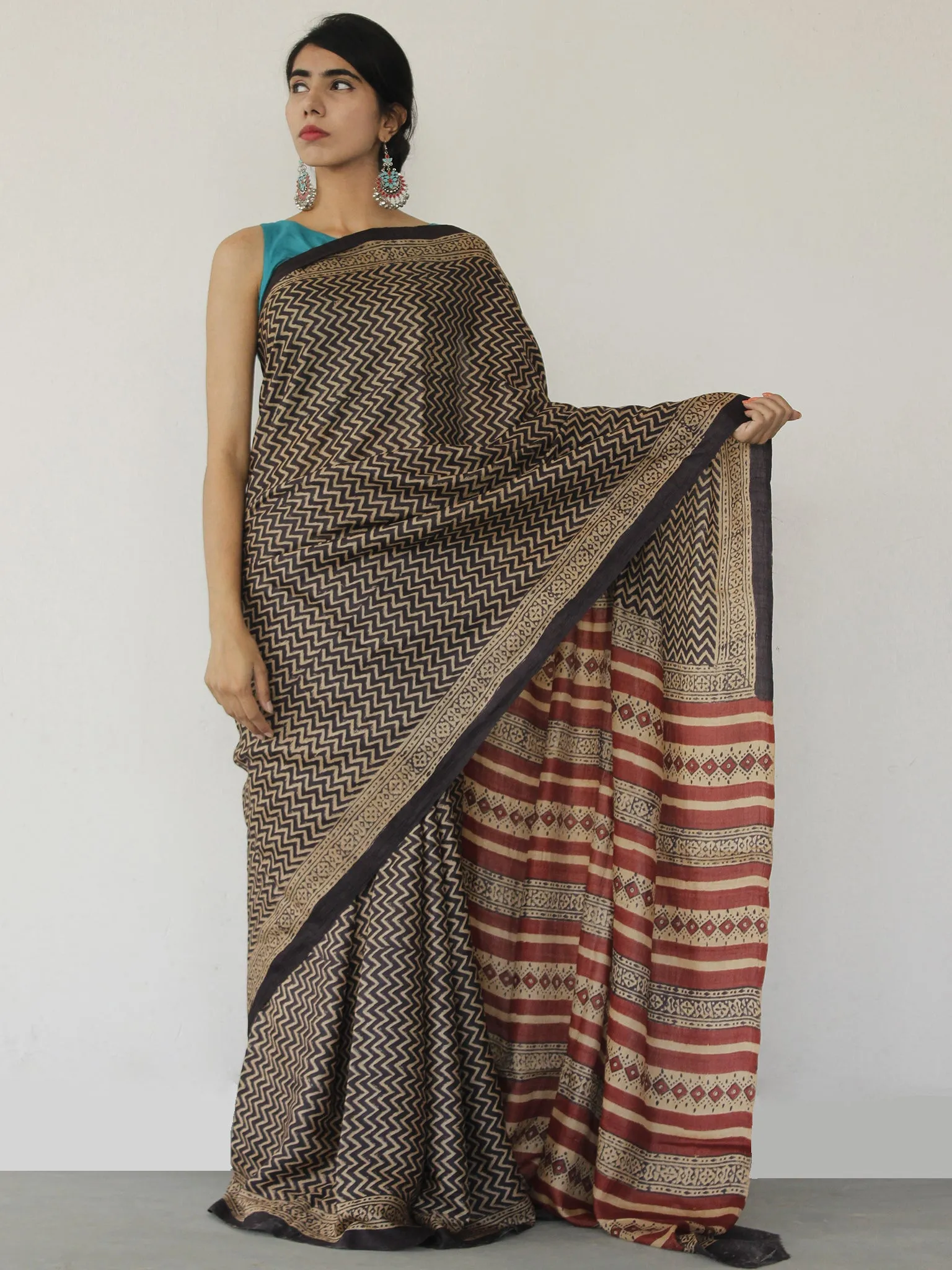 Tussar Handloom Silk Hand Block Printed Saree in Plum Beige - S031702552