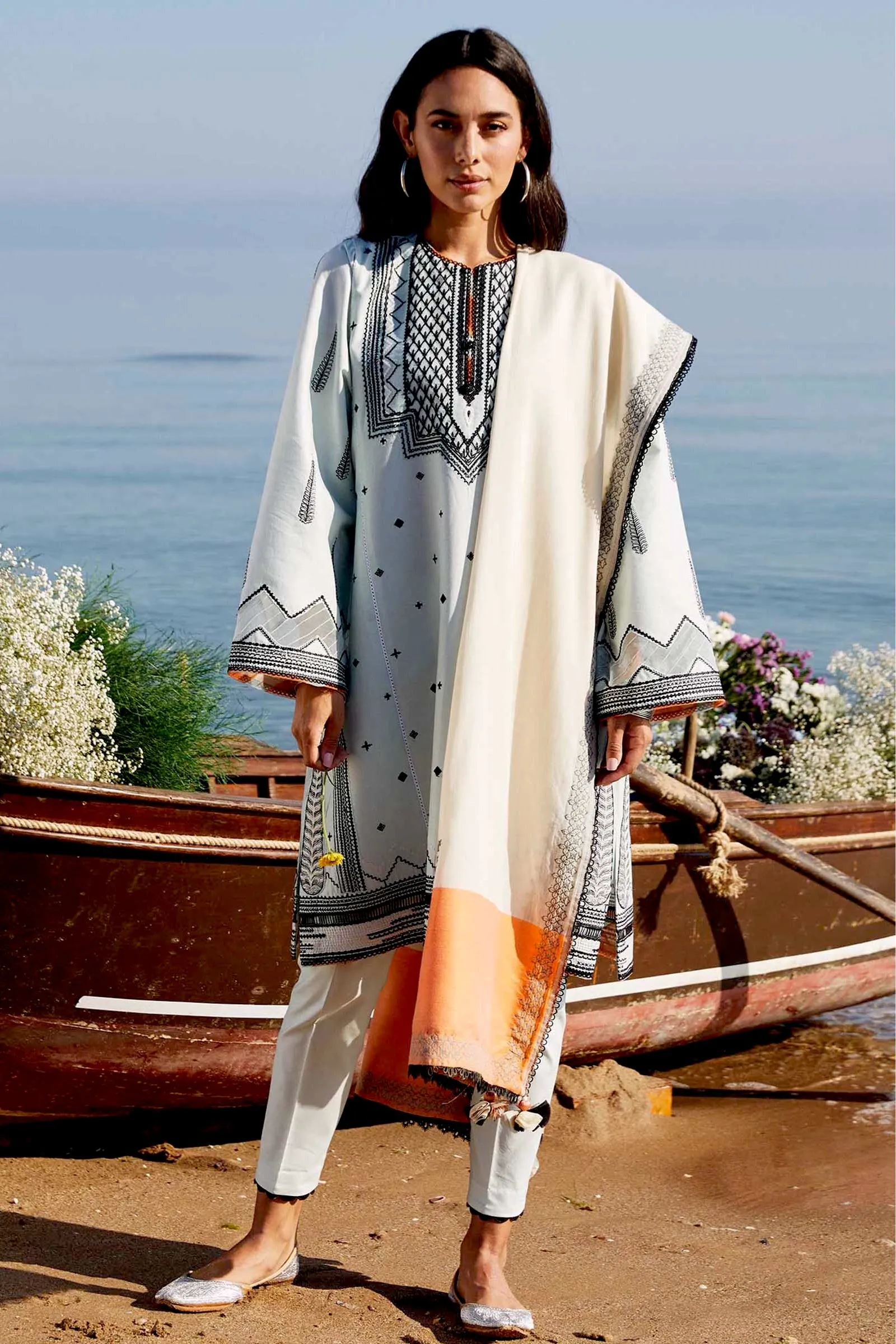 Zara Shahjahan Coco Luxury Lawn Collection 2021 – ZCE21-7B